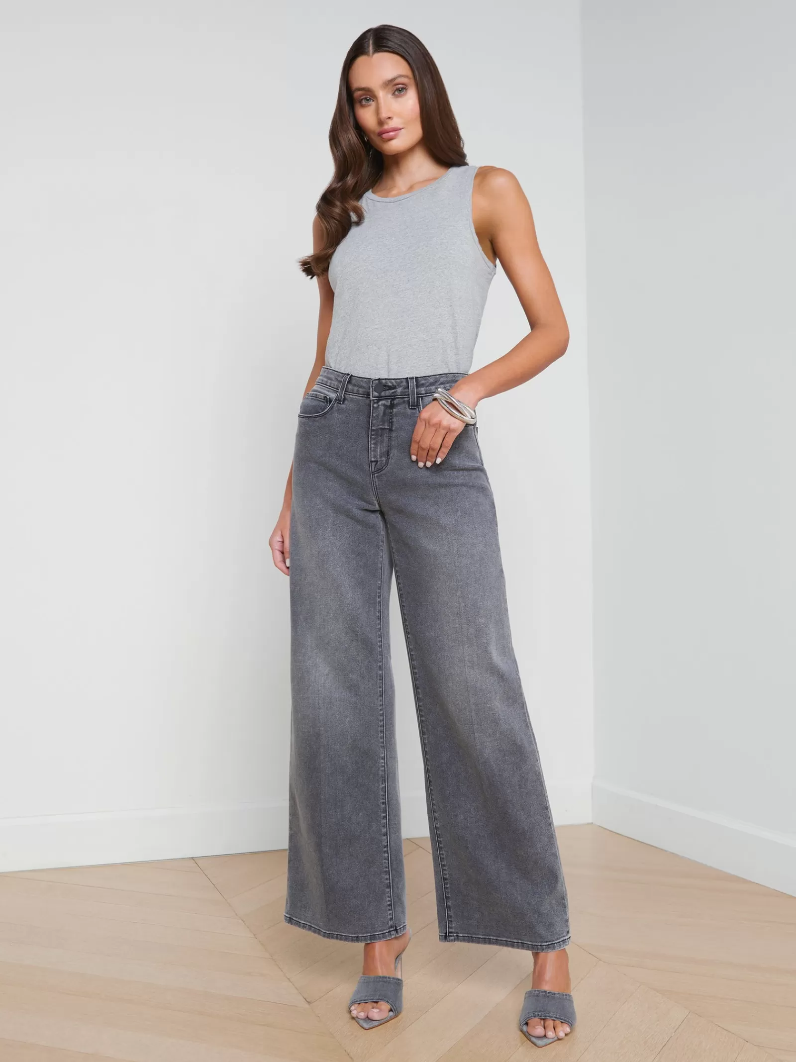 L'AGENCE Alicent Wide-Leg Jean< Wide & Relaxed | Spring Collection