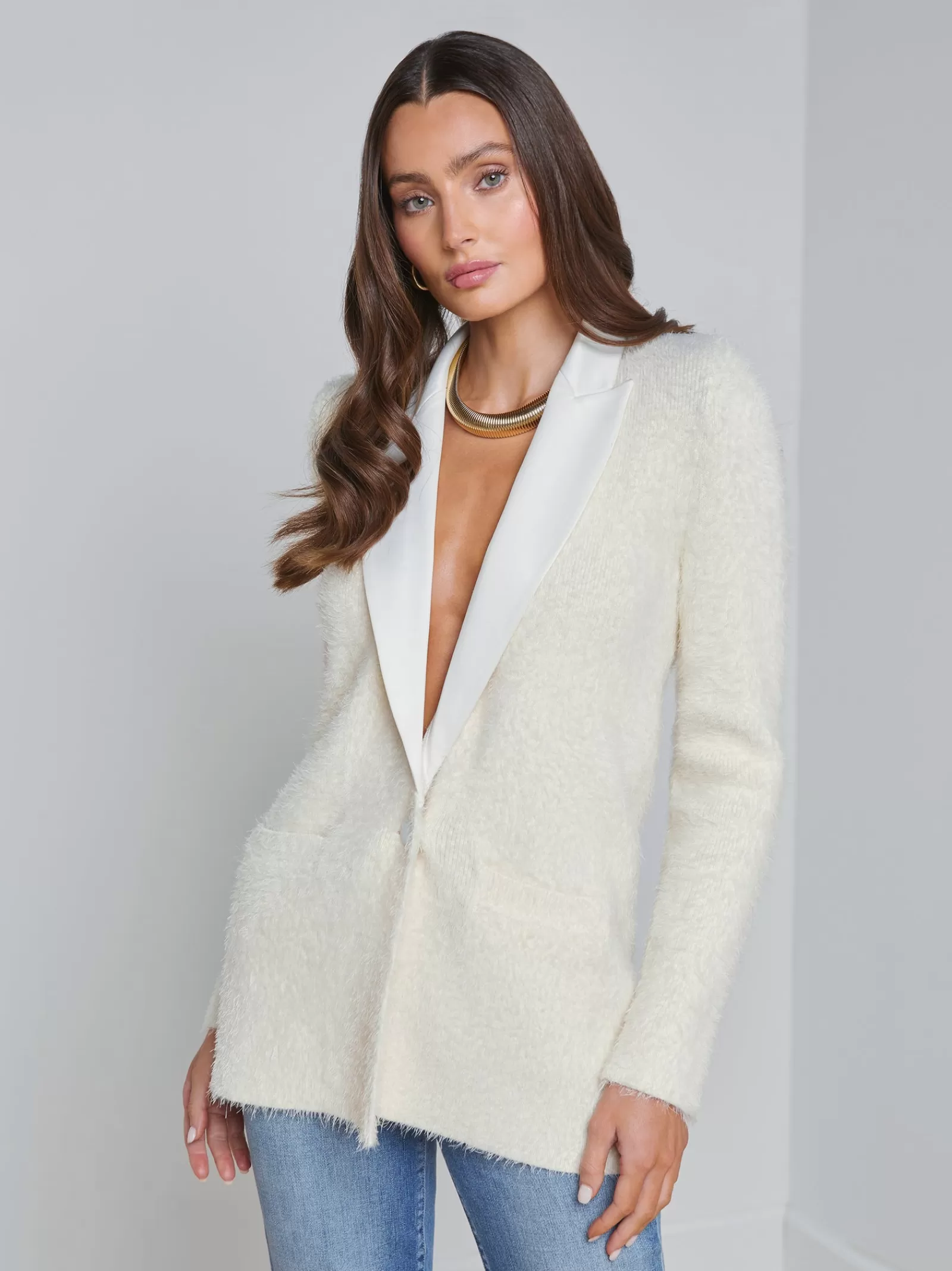L'AGENCE Baileigh Textured Knit Blazer< Nouveau Whites | Spring Collection