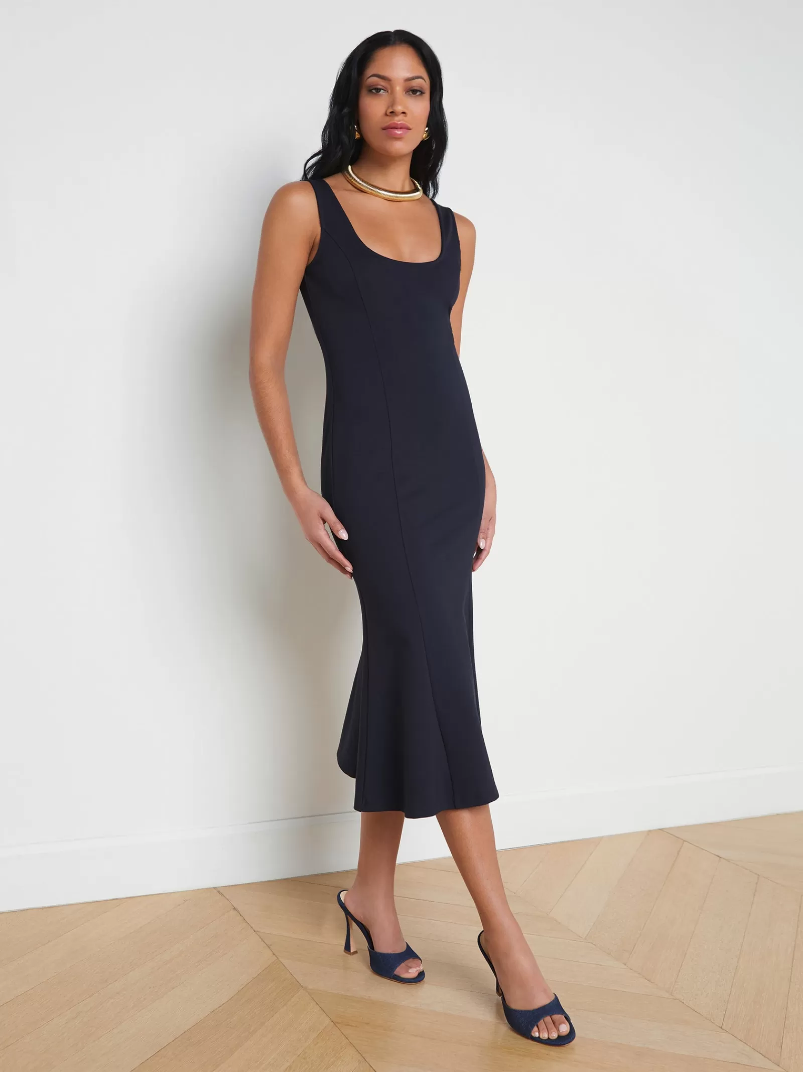 L'AGENCE Bisous Flared Midi Dress< Spring Collection | Dresses & Jumpsuits