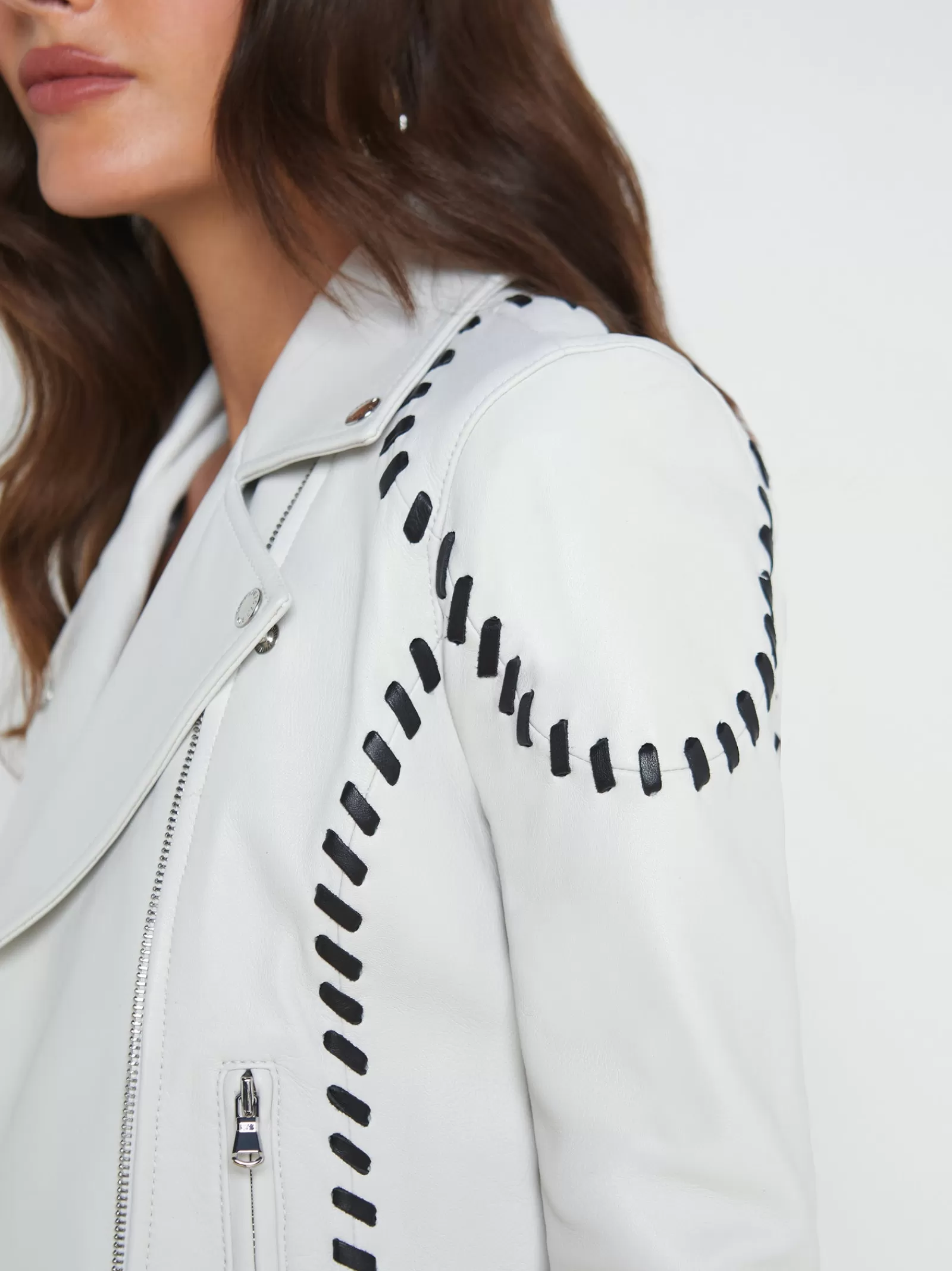 L'AGENCE Eleana Whipstitch Leather Jacket< Spring Collection | Leather