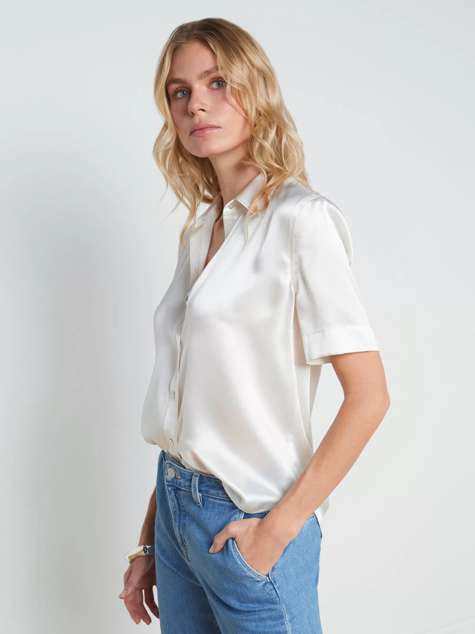 L'AGENCE Ellah Silk Blouse< Back in Stock | Spring Collection