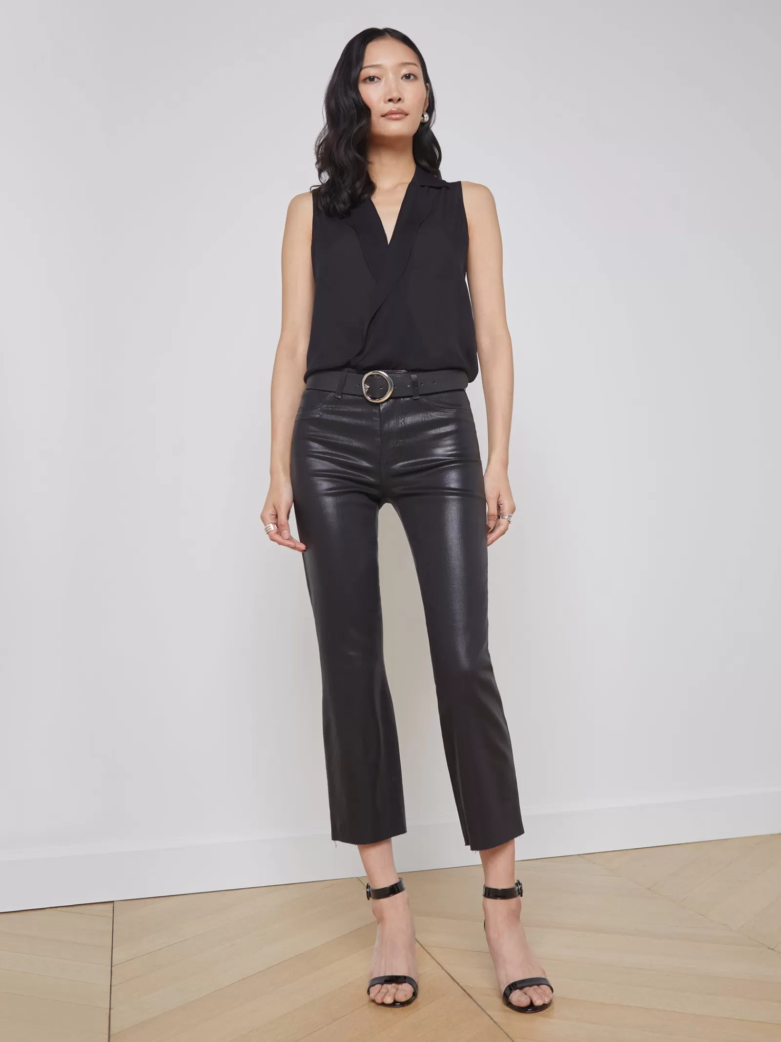 L'AGENCE Kendra Coated Cropped Flare Jean< All Things Black | Back in Stock