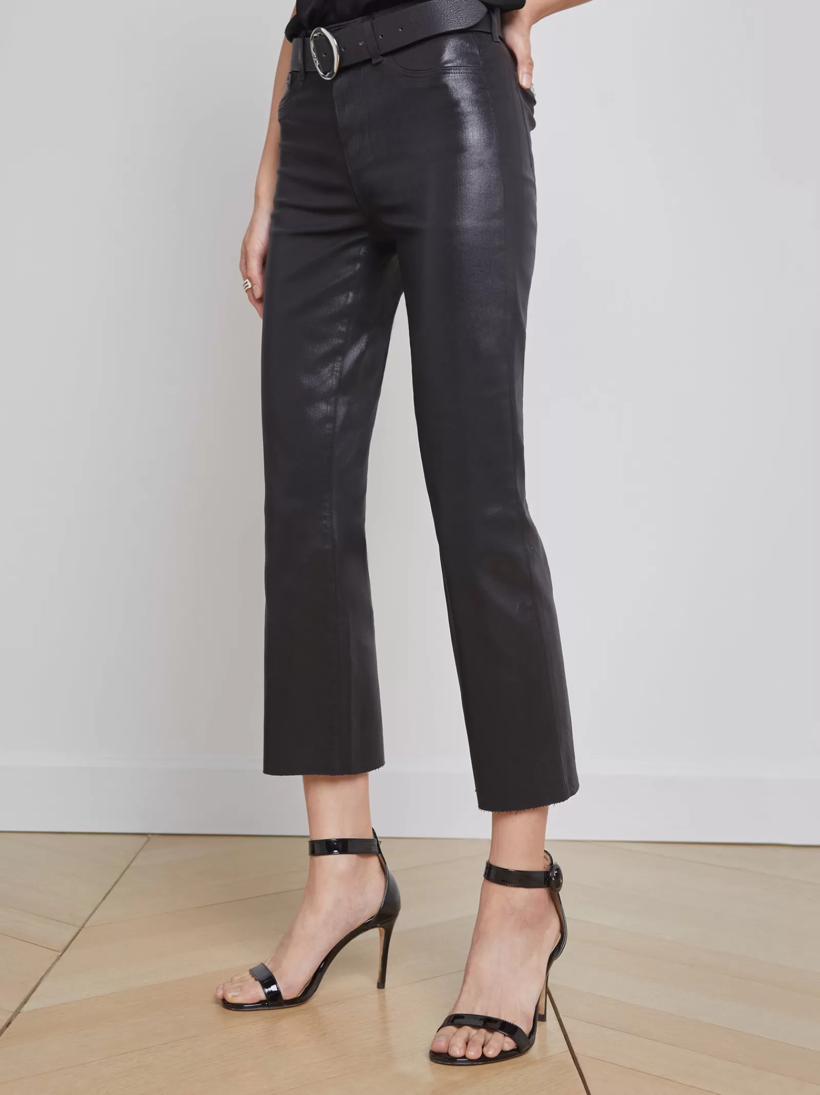 L'AGENCE Kendra Coated Cropped Flare Jean< All Things Black | Back in Stock