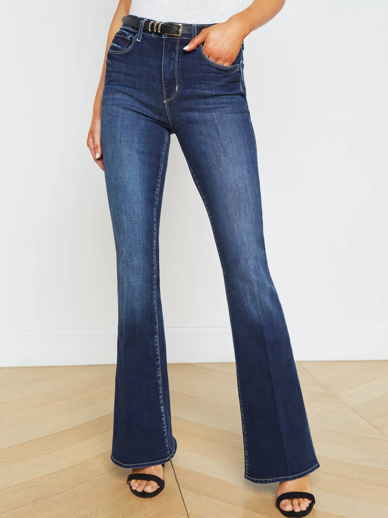 L'AGENCE Marty Flare Jean< Flare & Bootcut