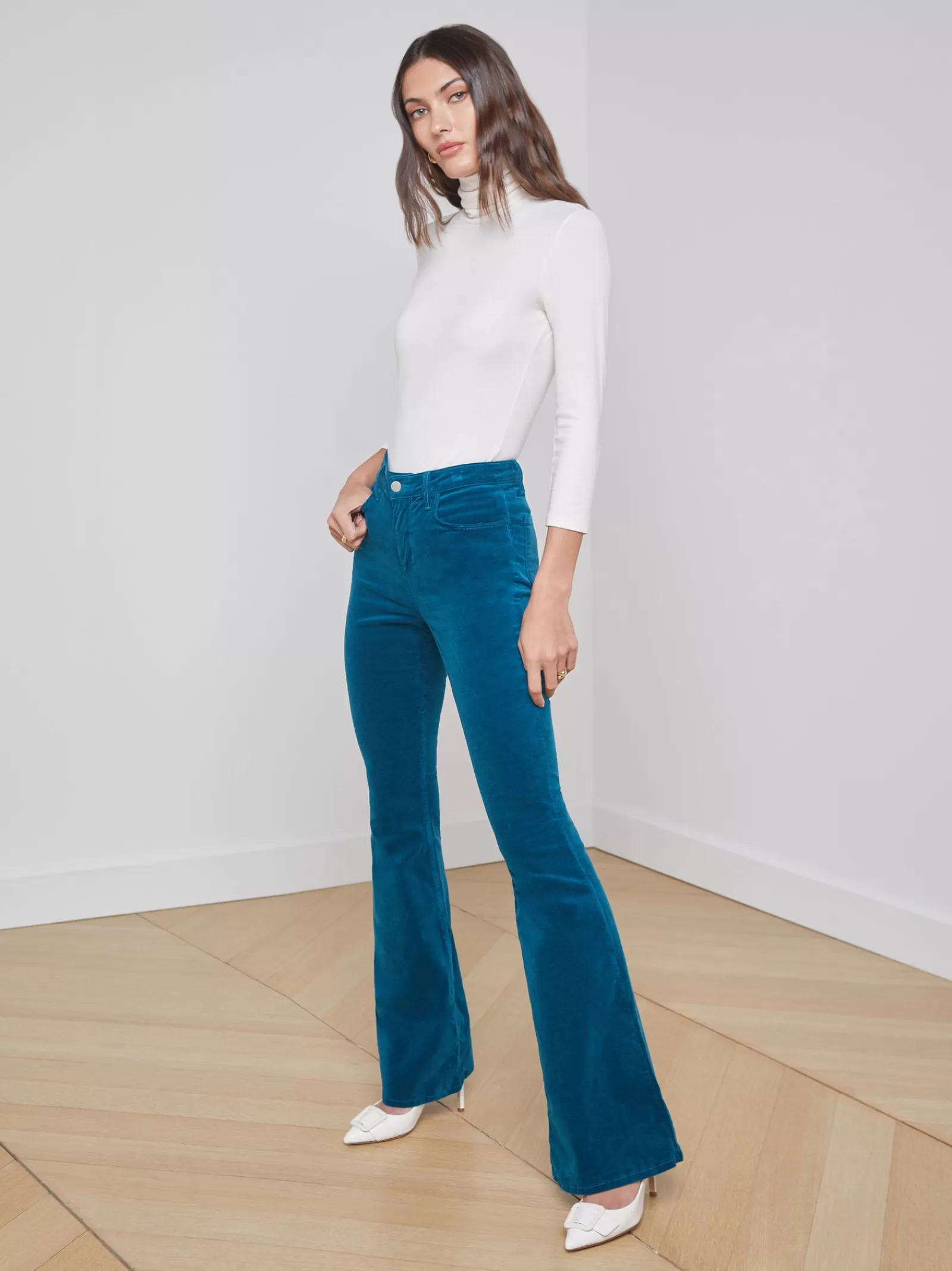 L'AGENCE Marty Velvet Jean< Online Exclusives | Flare & Bootcut