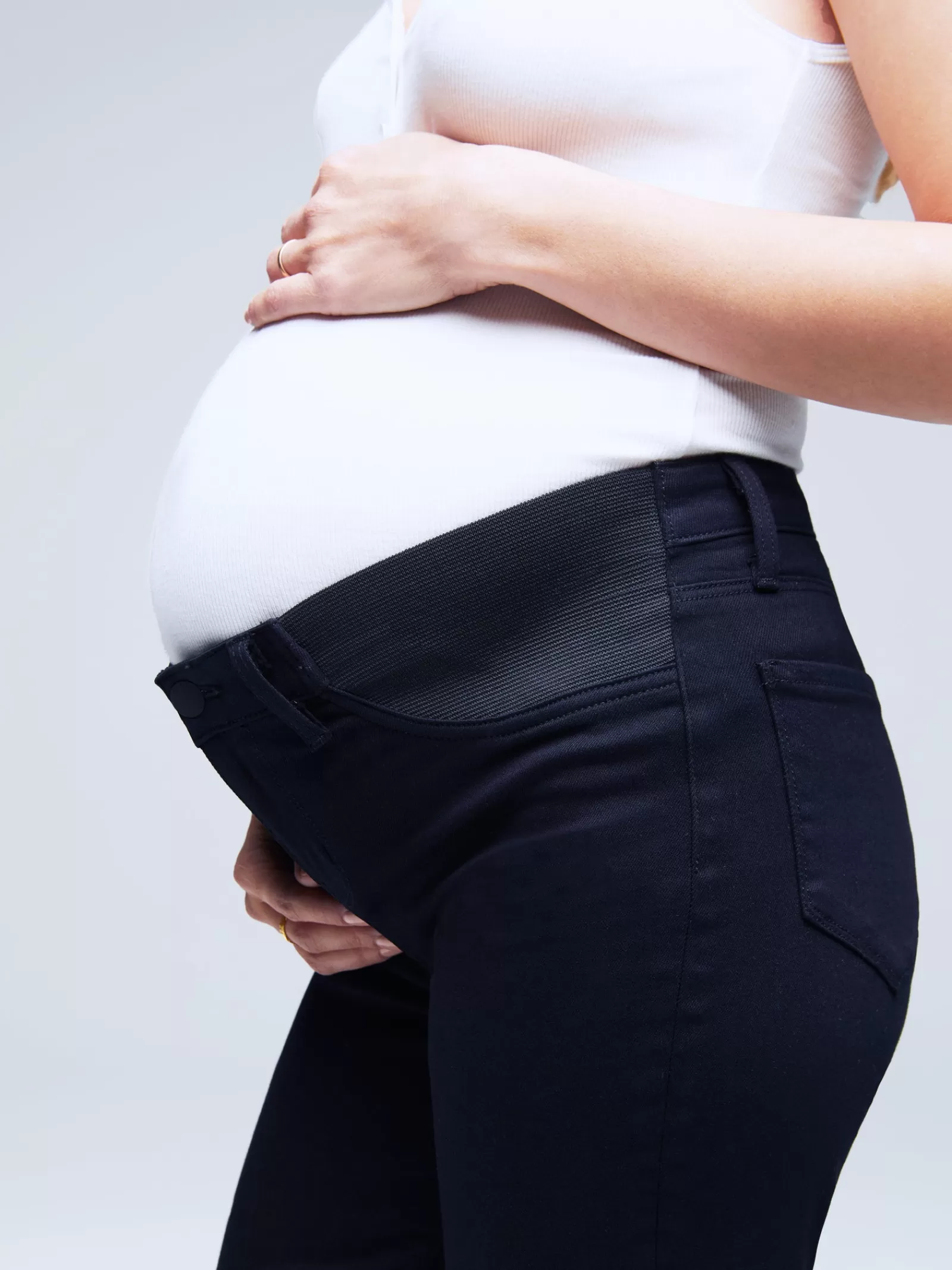 L'AGENCE Oriana Maternity Jean< All Things Black | Online Exclusives