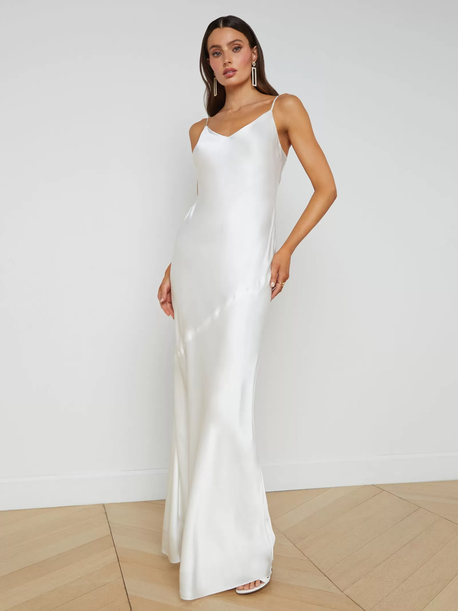 L'AGENCE Serita Silk Slip Dress< Nouveau Whites | Essentials