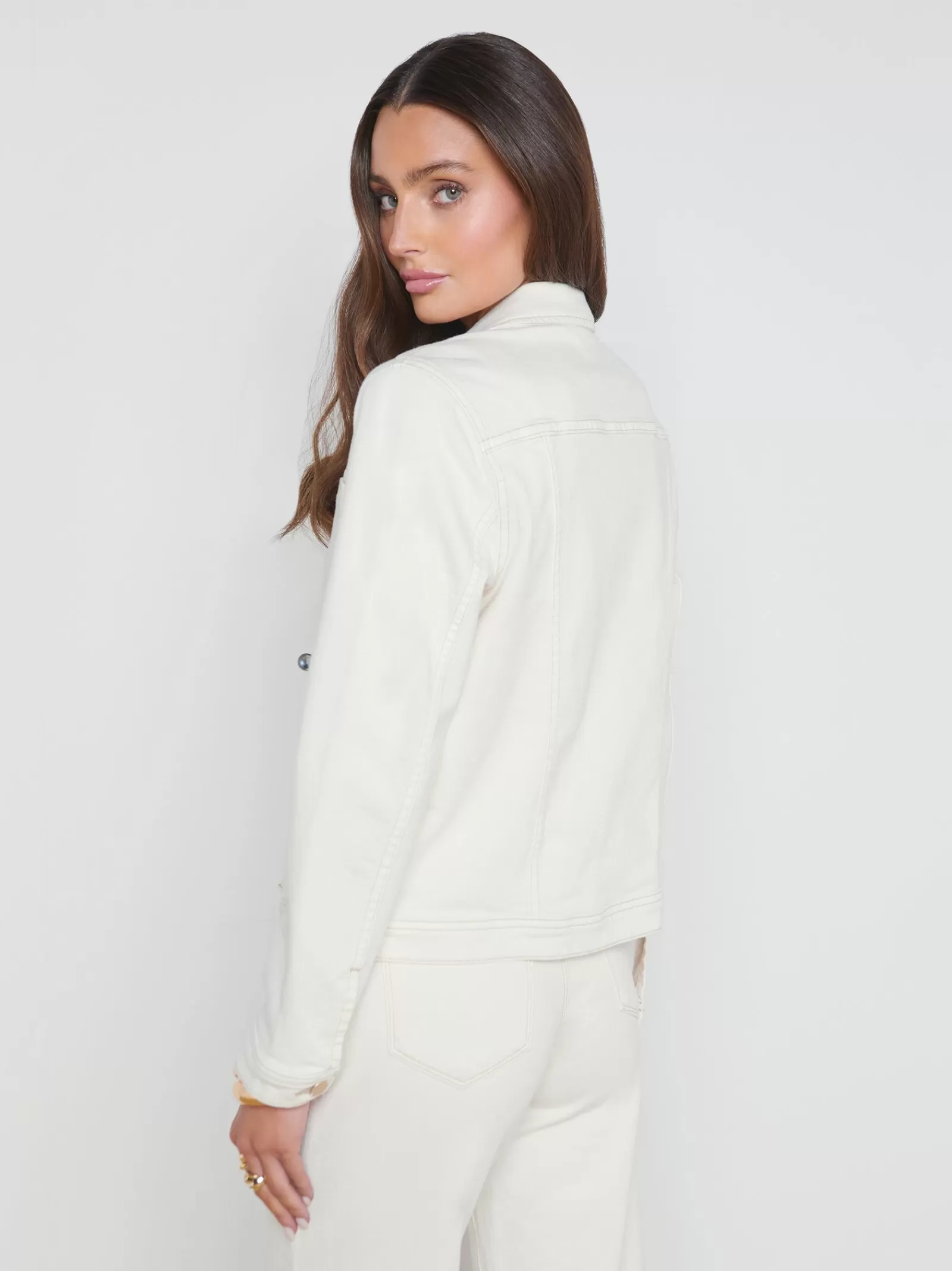L'AGENCE Shuri Denim Jacket< Nouveau Whites | Spring Collection
