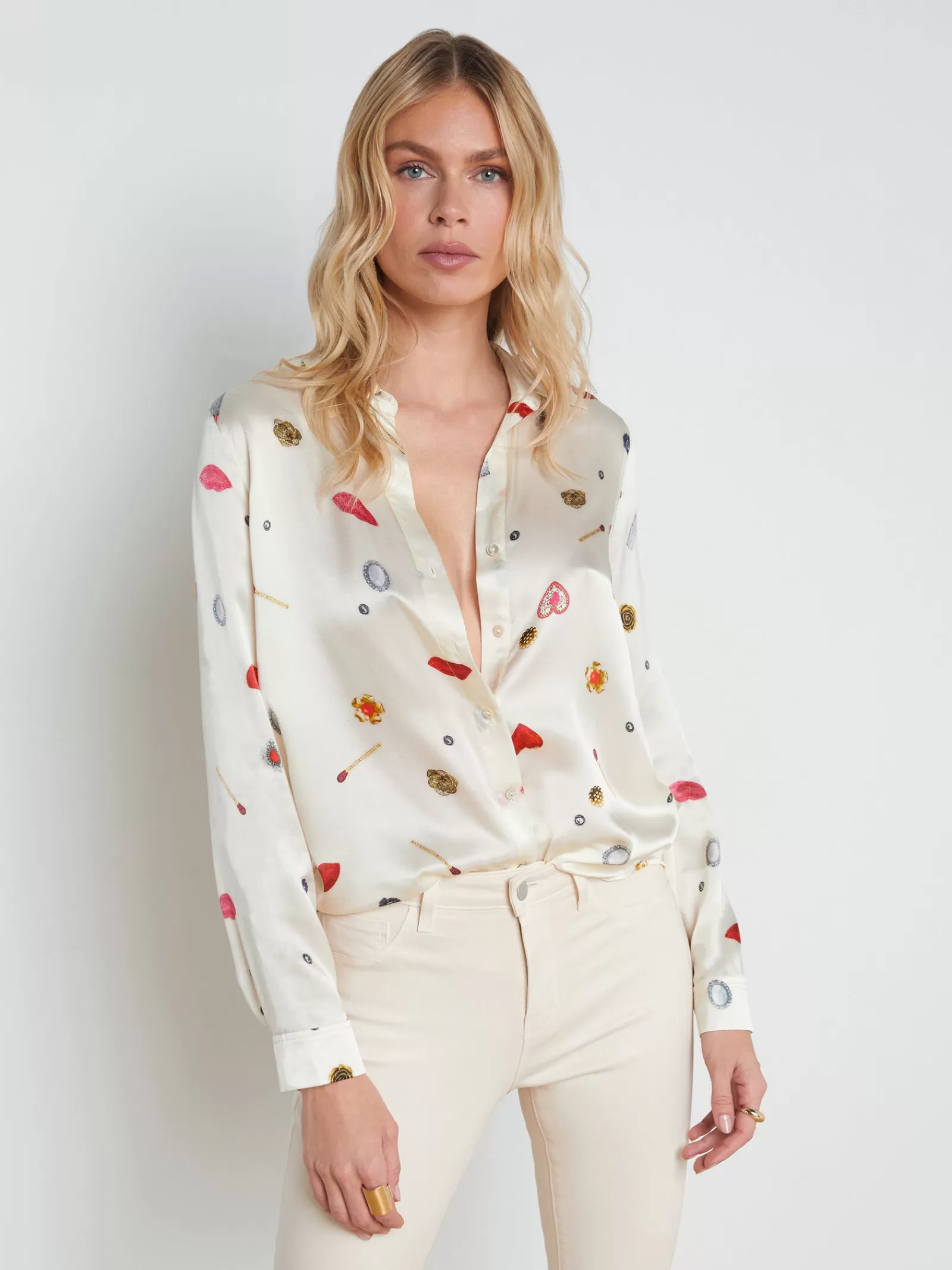 L'AGENCE Tyler Silk Blouse< Print Edition | Spring Collection