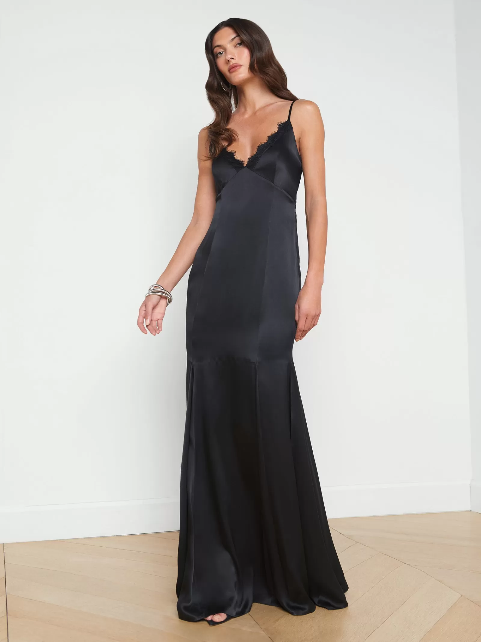 L'AGENCE Zanna Silk Lace-Trim Gown< All Things Black | Spring Collection